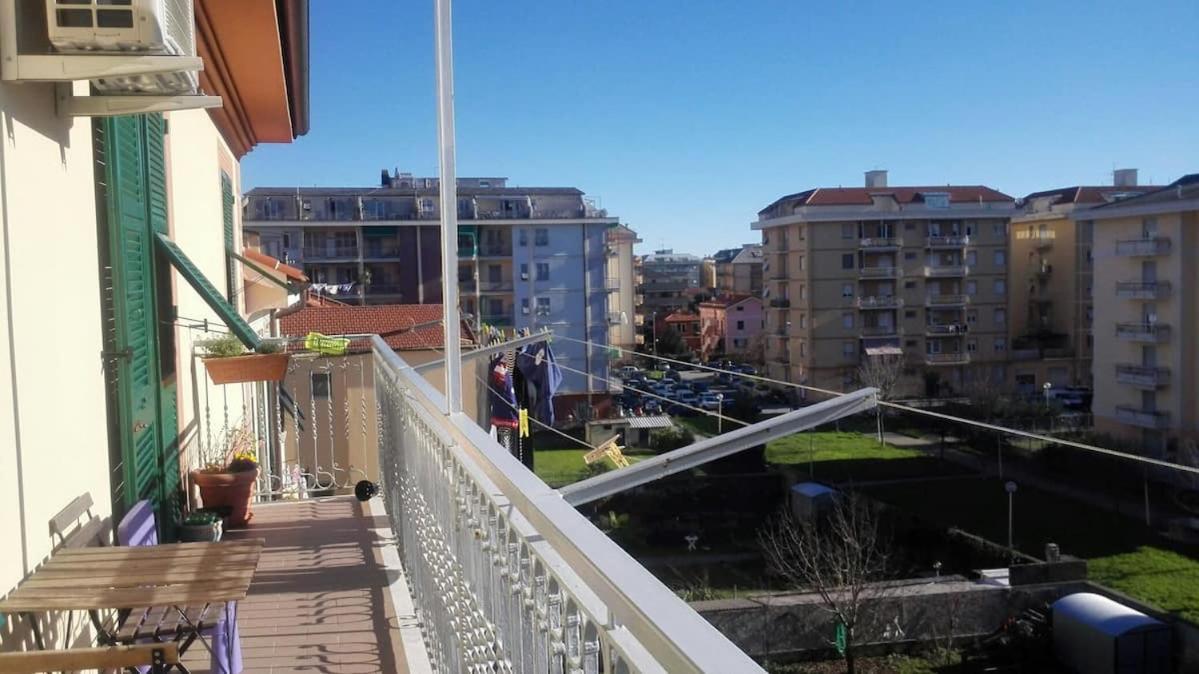 La Casa Di Ester Lavagna Exteriör bild